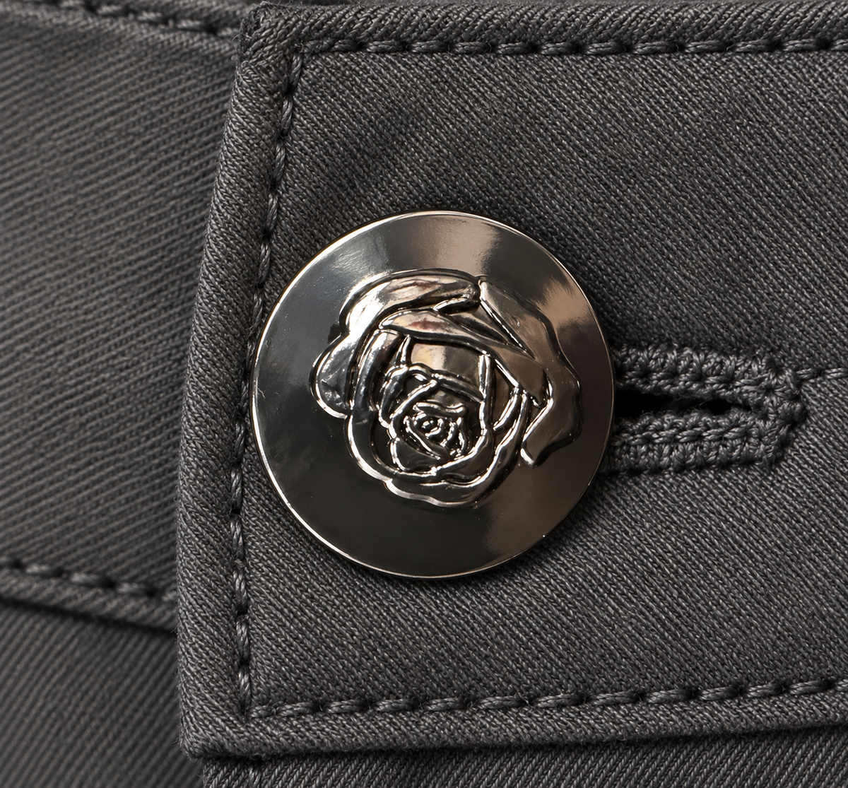 Графит | Дамски памучен панталон с копче роза | button