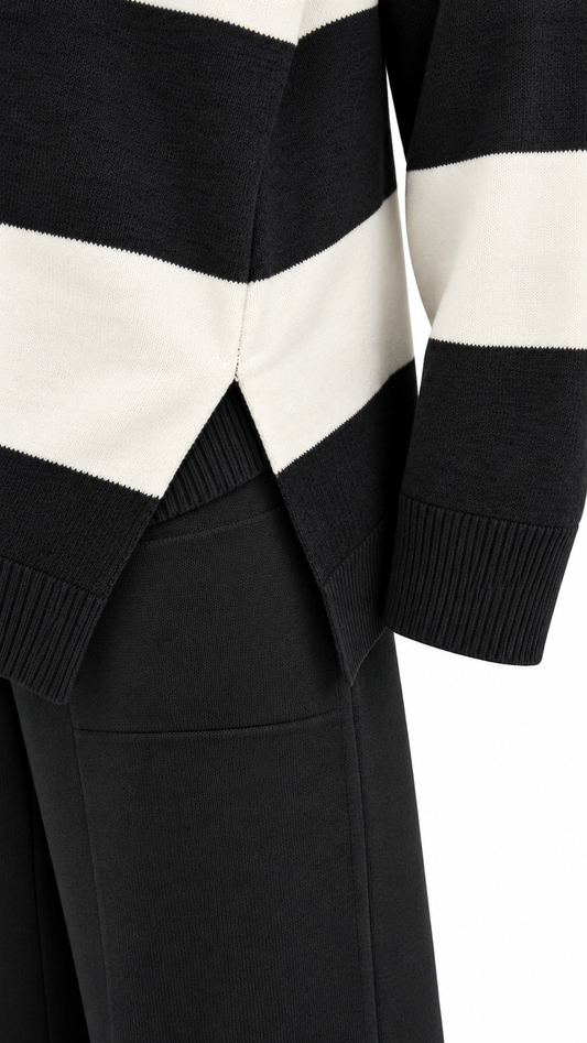 Черно с екрю | Дамски плетен комплект с раиран пуловер | Маншет и джоб